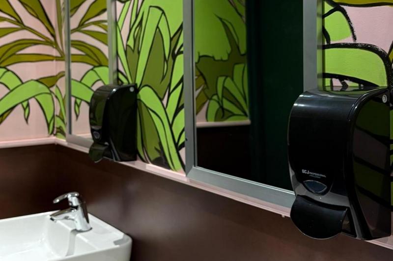 The Best Washroom Service for the Best Washrooms